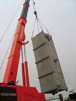 珠海天然氣液化項(xiàng)目冷箱、吸收塔設(shè)備安裝工程